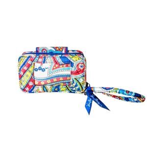 VERA BRADLEY Snap/Zip Around Wallet Wristlet In Marina Paisley